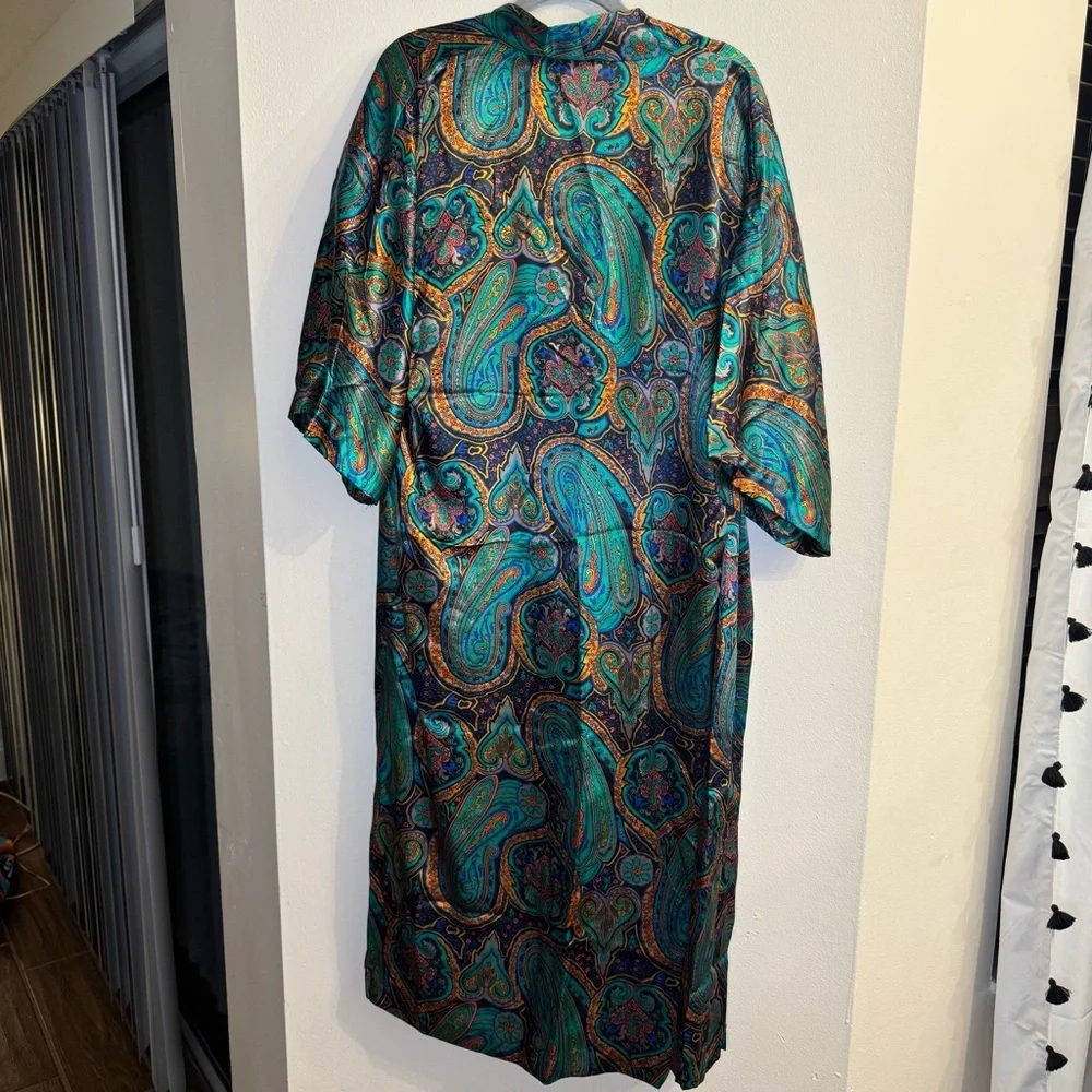 California Dynasty Vintage Paisley 2 Piece Sleep Dress and Robe Size S/M NWT - Picture 2 of 7